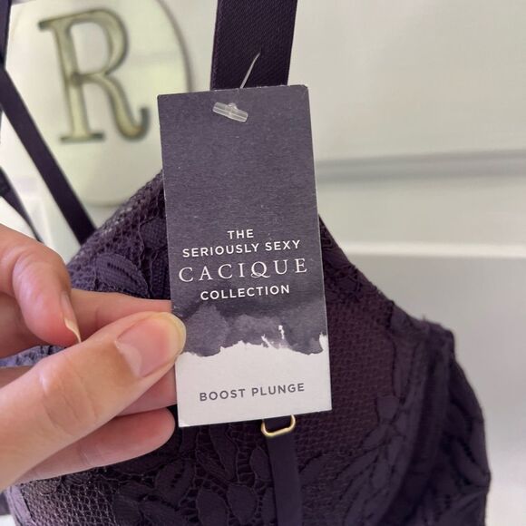 NWT Cacique Purple Boost Plunge Size 40D - Picture 3 of 6